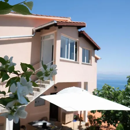 Cvita - Cozy With An Amazing View * Lovran